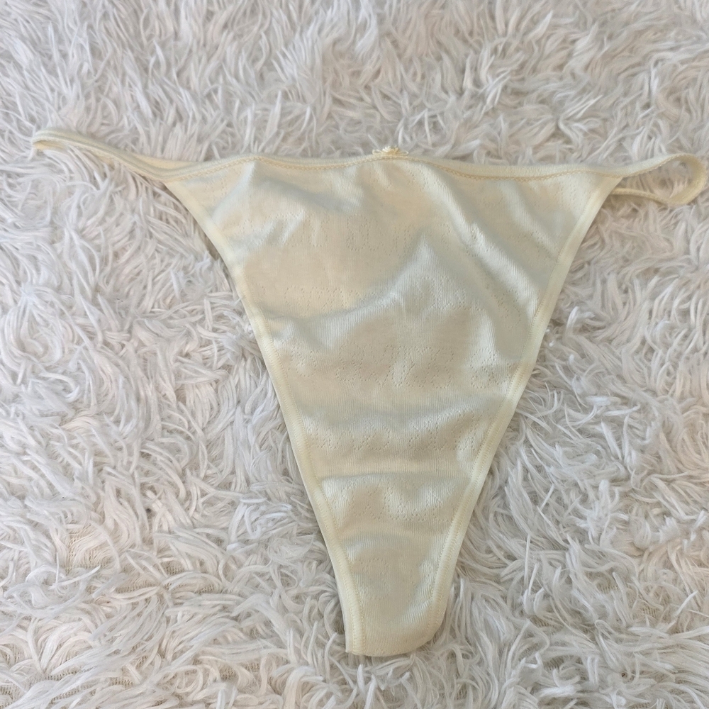 NWOT SKIMS Logo Pointelle T String Thong/2X/ BONE